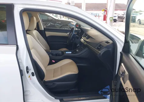 2014 Lexus Ct 200H from USA, damaged, VIN JTHKD5BH9E2177573